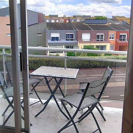 Appartement Au Pied De La Plage - Balcon - Parking Courseulles-sur-Mer Esterno foto