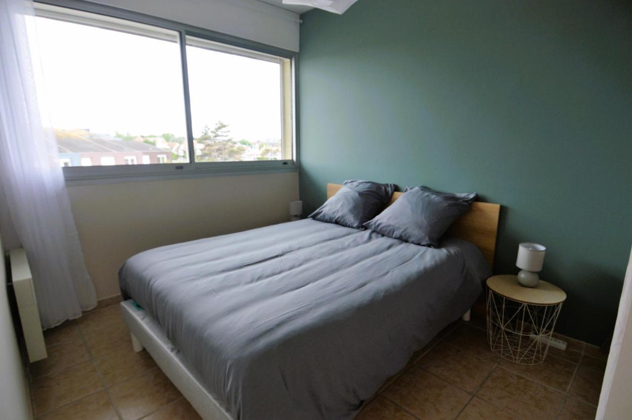 Appartement Au Pied De La Plage - Balcon - Parking Courseulles-sur-Mer Esterno foto
