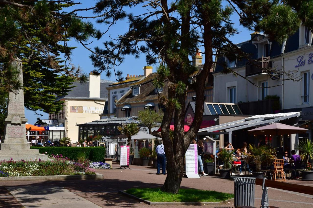Appartement Au Pied De La Plage - Balcon - Parking Courseulles-sur-Mer Esterno foto