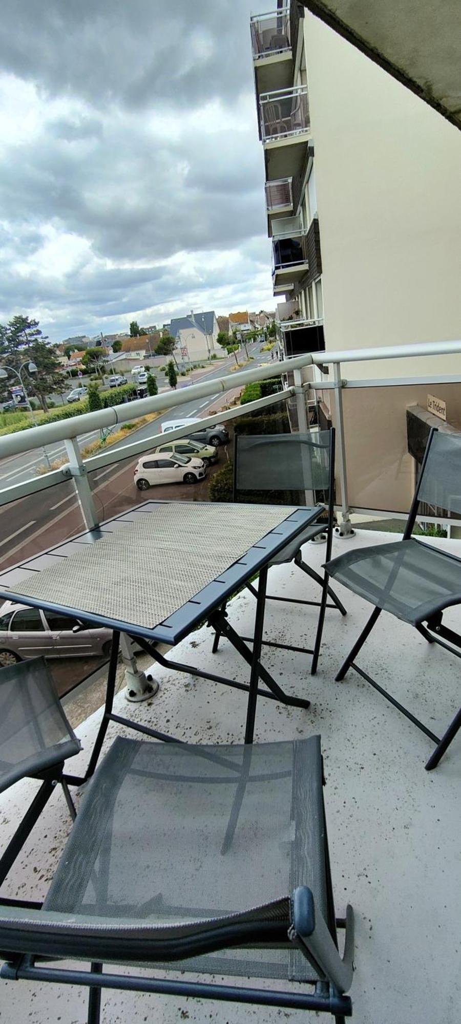 Appartement Au Pied De La Plage - Balcon - Parking Courseulles-sur-Mer Esterno foto